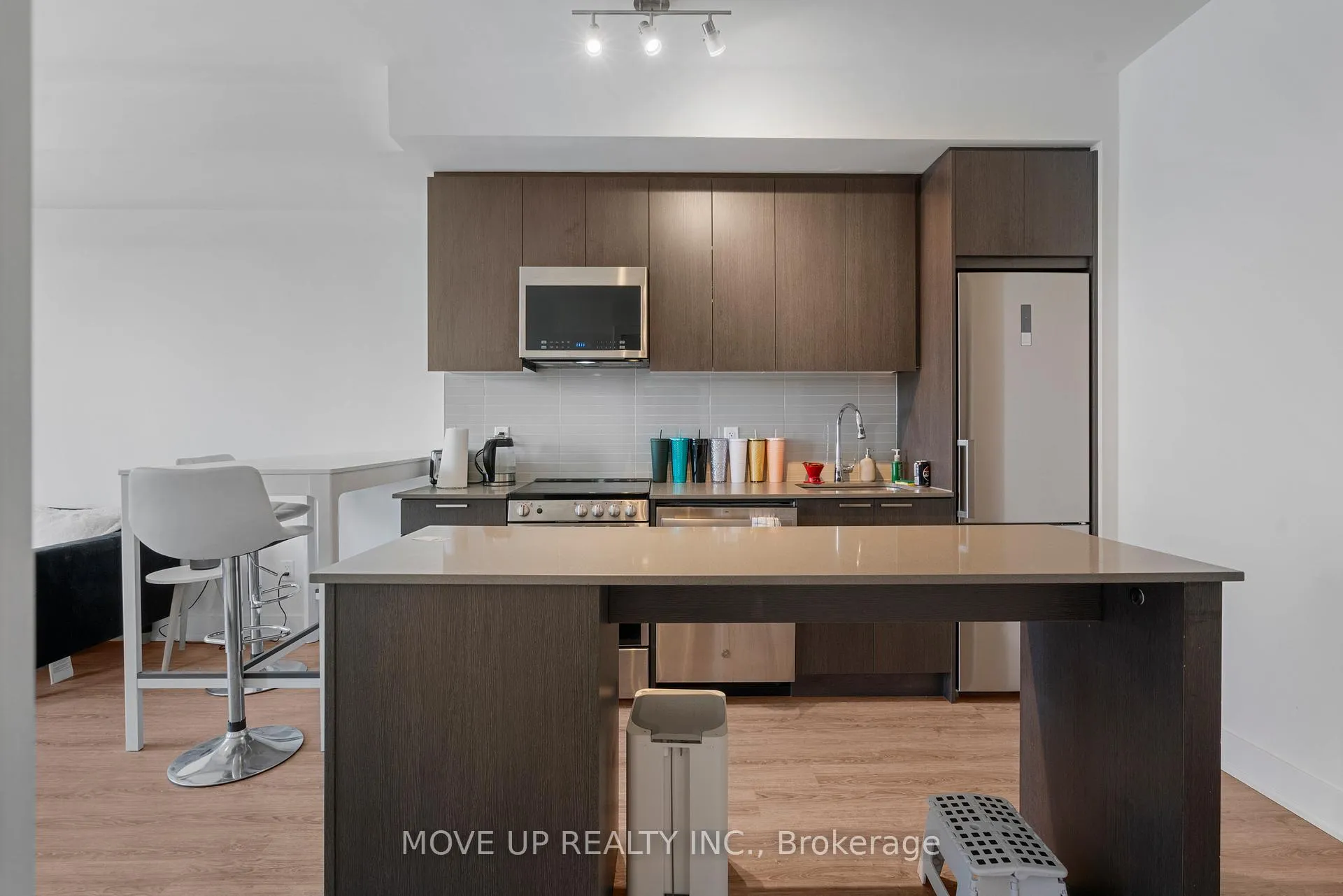 Photo 16 of Unit 310, 185 Deerfield Road, Newmarket, Central Newmarket — HOMEH