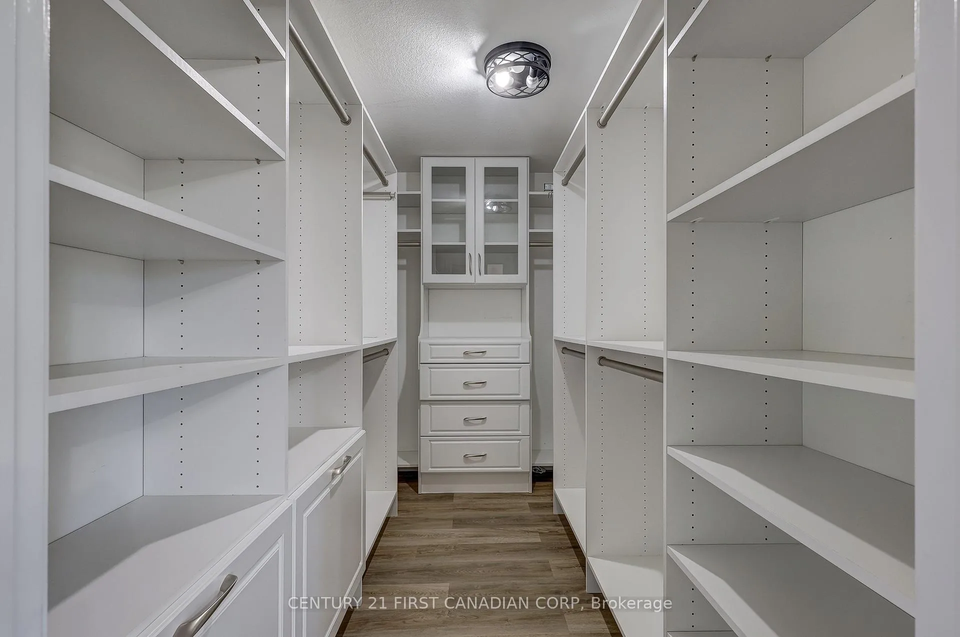 Photo 20 of 1336 Birchwood Drive, London, South K — HOMEH