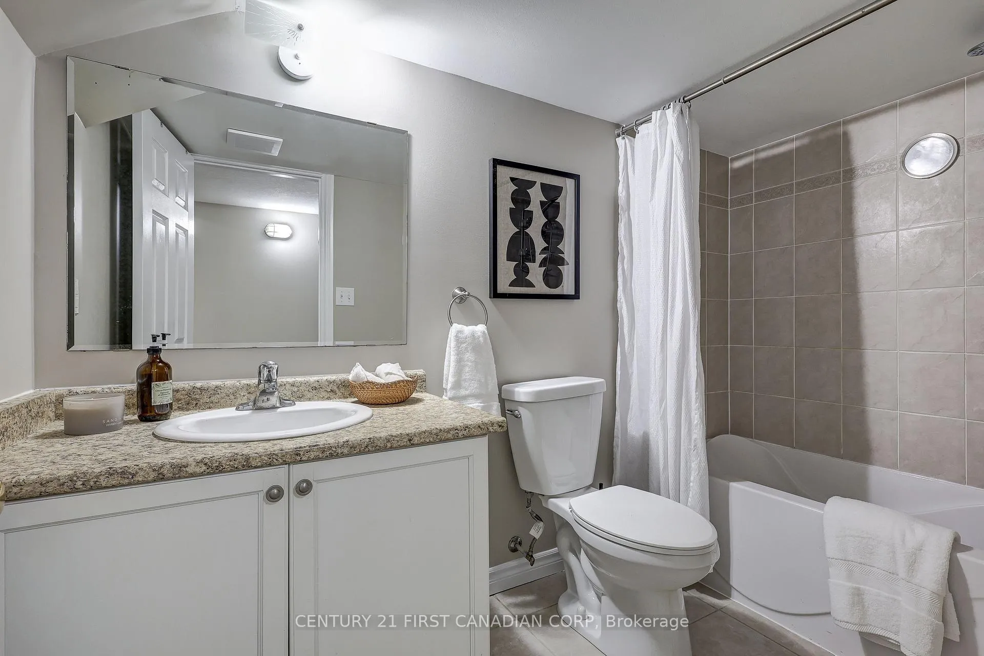 Photo 24 of 1336 Birchwood Drive, London, South K — HOMEH