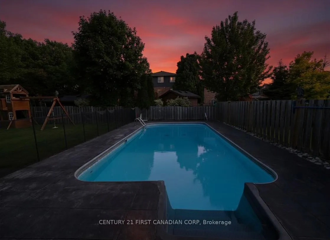 Photo 25 of 1336 Birchwood Drive, London, South K — HOMEH