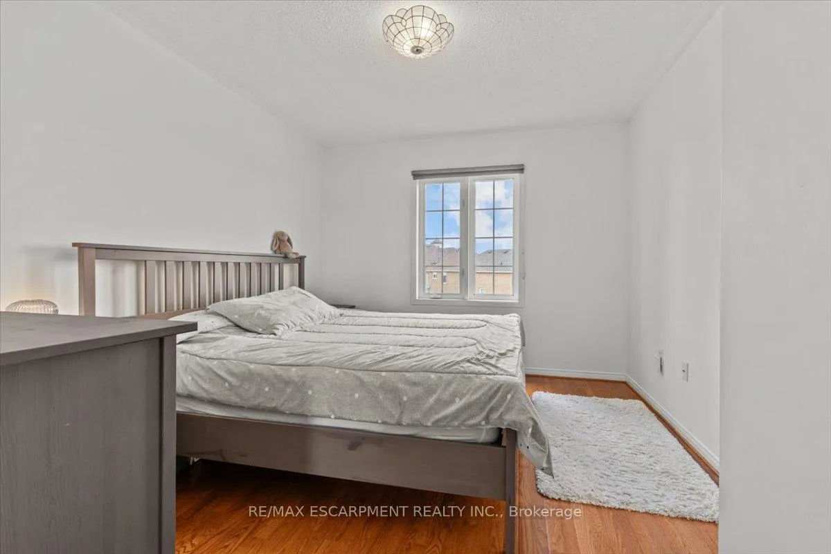 Photo 14 of 373 Fairgate Way, Oakville, Wedgewood Creek — HOMEH