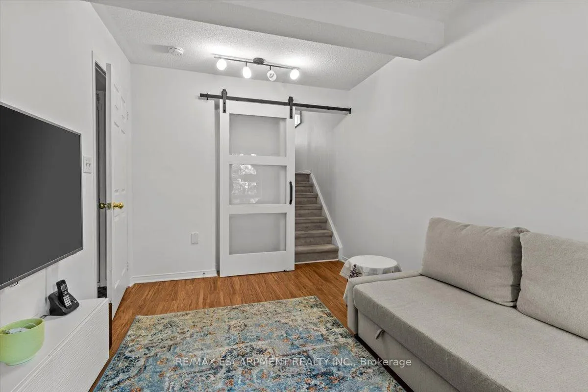 Photo 20 of 373 Fairgate Way, Oakville, Wedgewood Creek — HOMEH