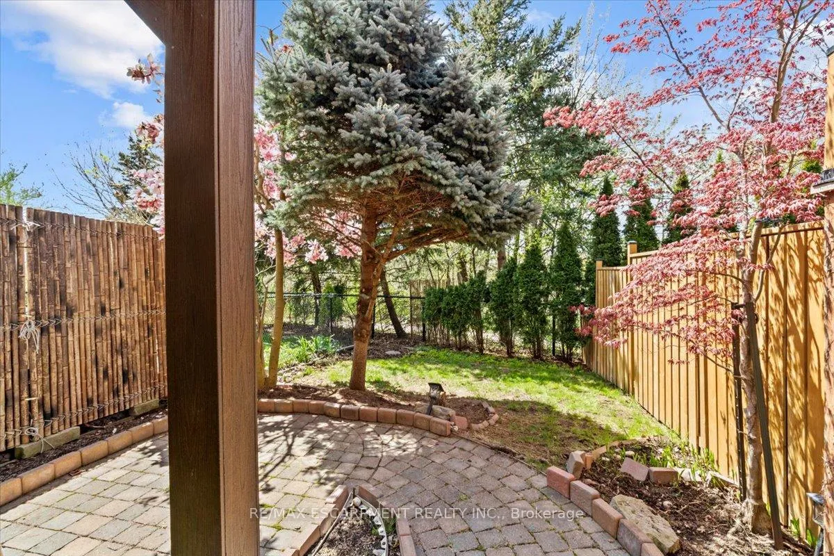 Photo 22 of 373 Fairgate Way, Oakville, Wedgewood Creek — HOMEH