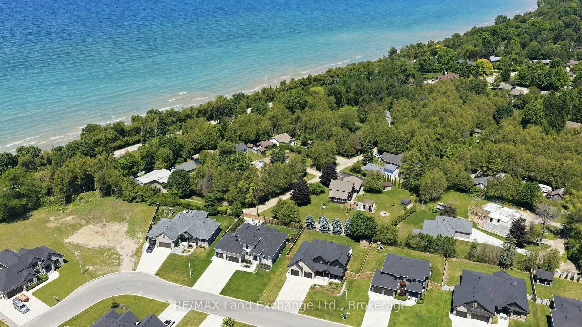 Photo 36 of 931 Bogdanovic Way, Huron-Kinloss — HOMEH