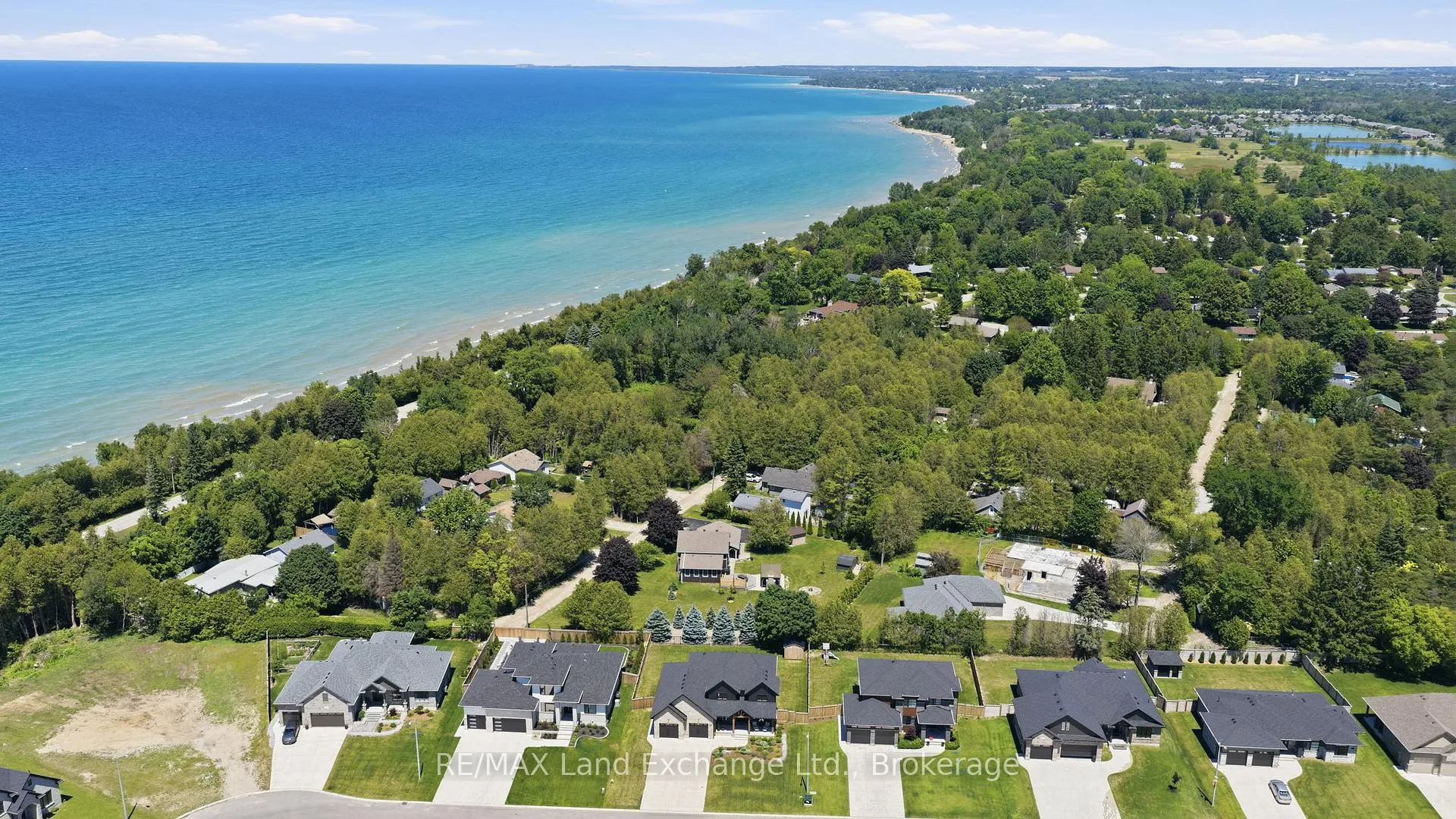 Photo 37 of 931 Bogdanovic Way, Huron-Kinloss — HOMEH