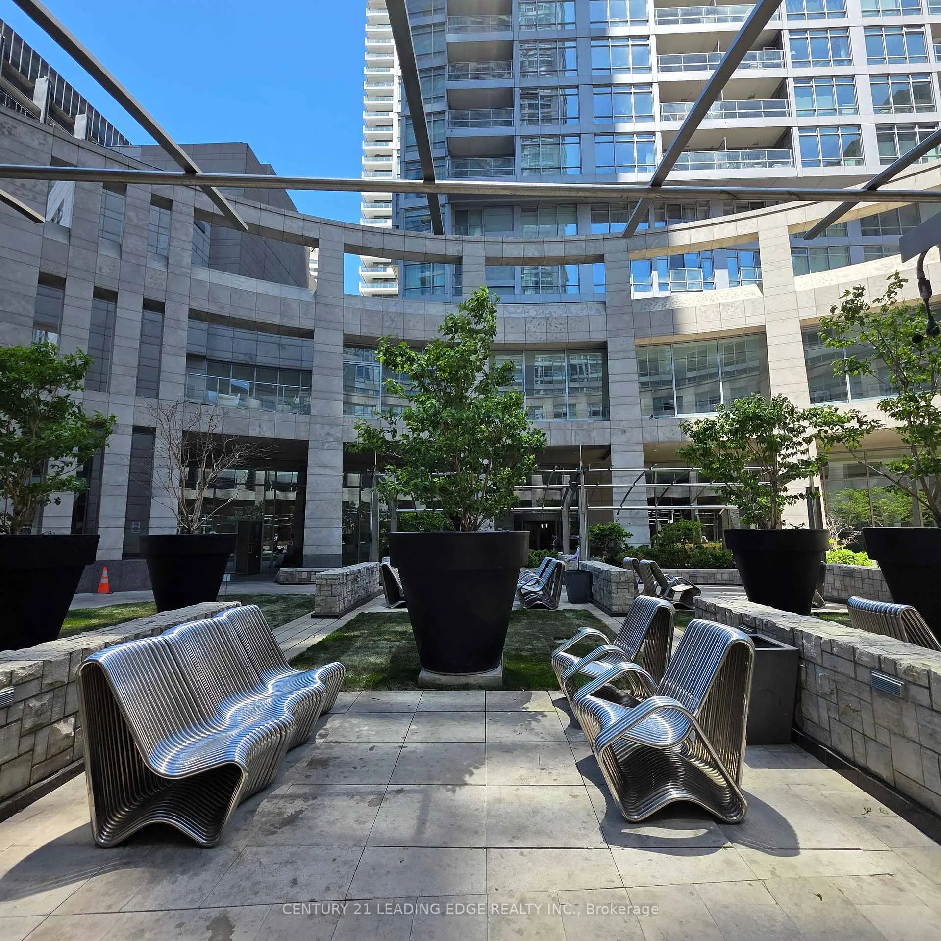 Photo 15 of Unit 2210, 2191 Yonge Street, Toronto, Mount Pleasant West — HOMEH