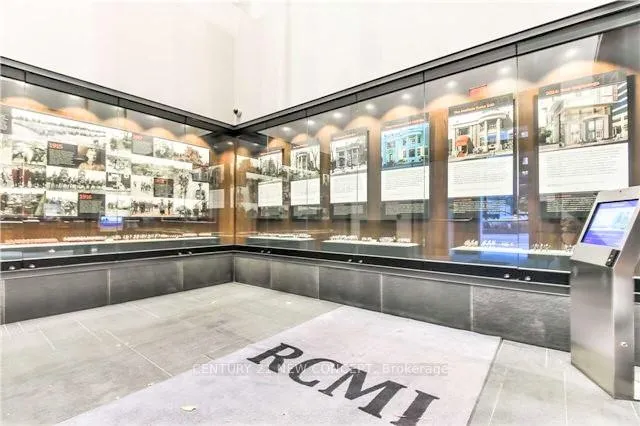Photo 2 of Unit 2607, 426 University Avenue, Toronto, Kensington-Chinatown — HOMEH
