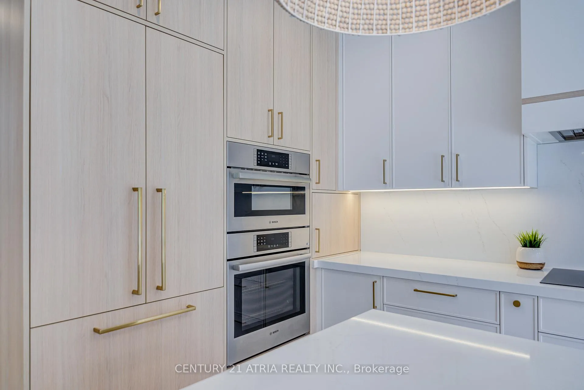 Photo 20 of 15 Asner Avenue, Vaughan, Patterson — HOMEH