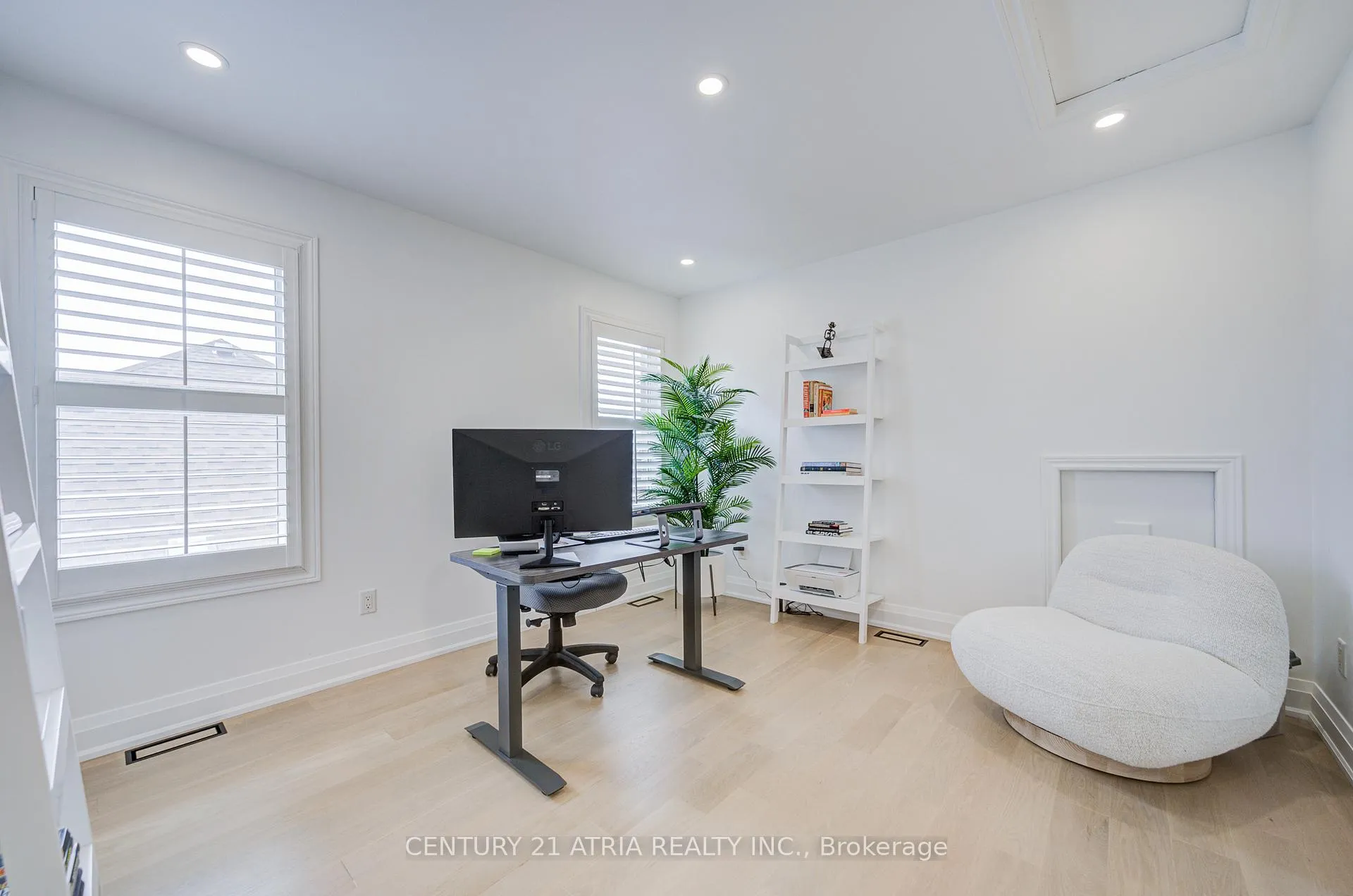 Photo 36 of 15 Asner Avenue, Vaughan, Patterson — HOMEH