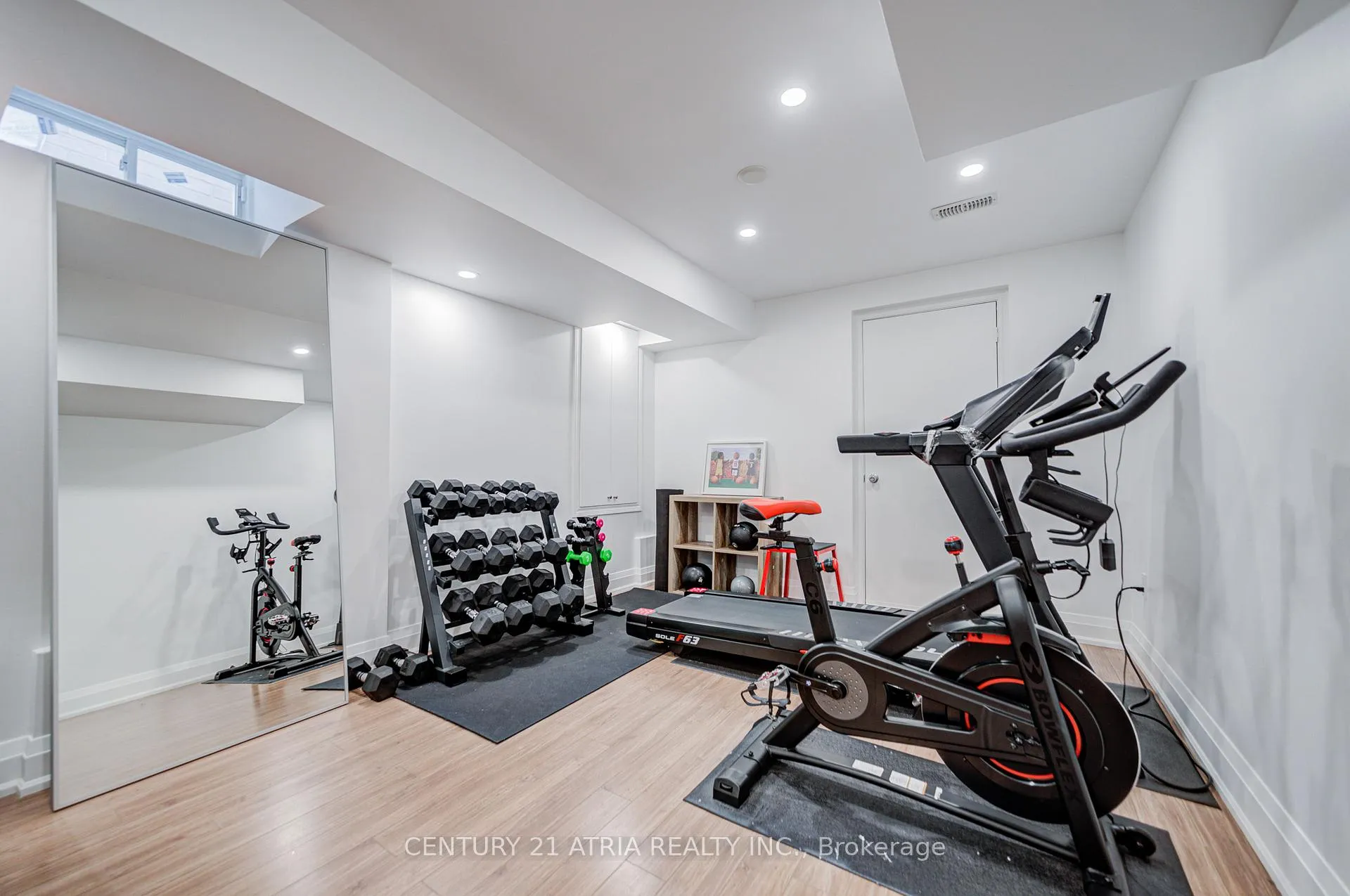 Photo 37 of 15 Asner Avenue, Vaughan, Patterson — HOMEH