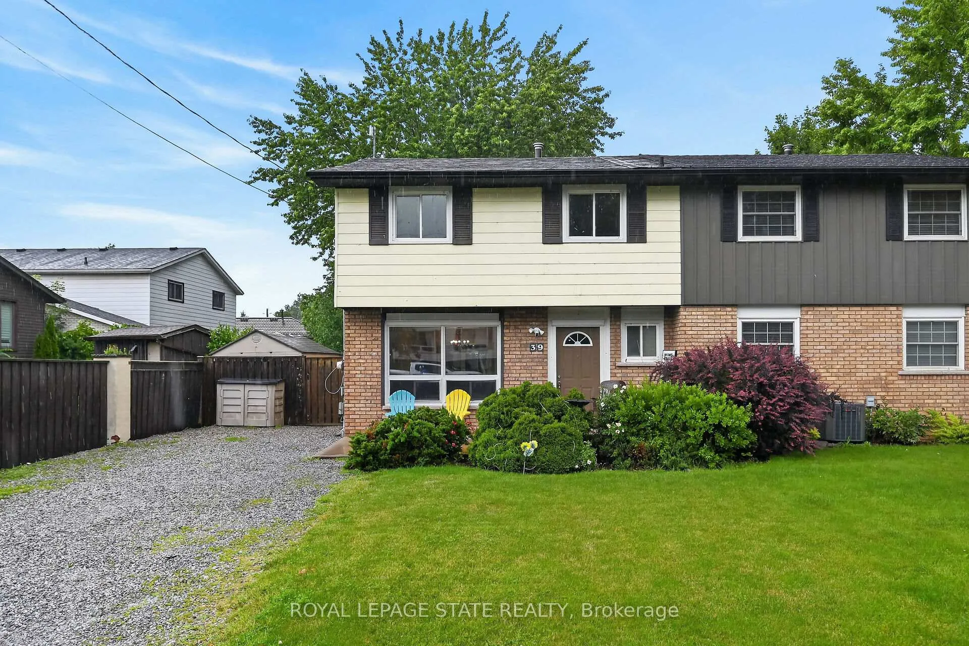 Photo 3 of 39 Dundee Drive, Haldimand — HOMEH