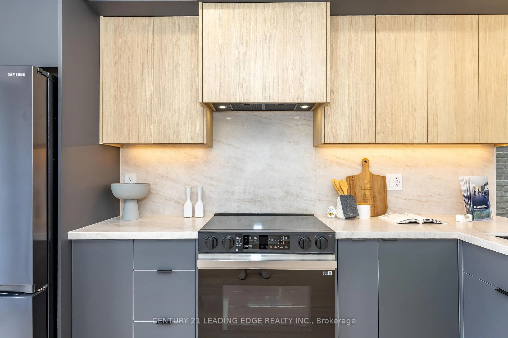Photo 11 of 12 Marigold Avenue, Toronto, South Riverdale — HOMEH