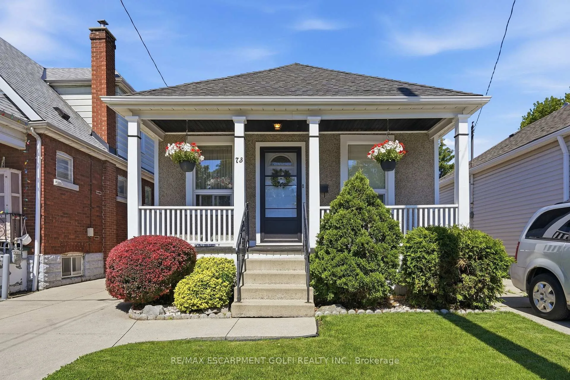 Front of 73 Tuxedo Avenue N
