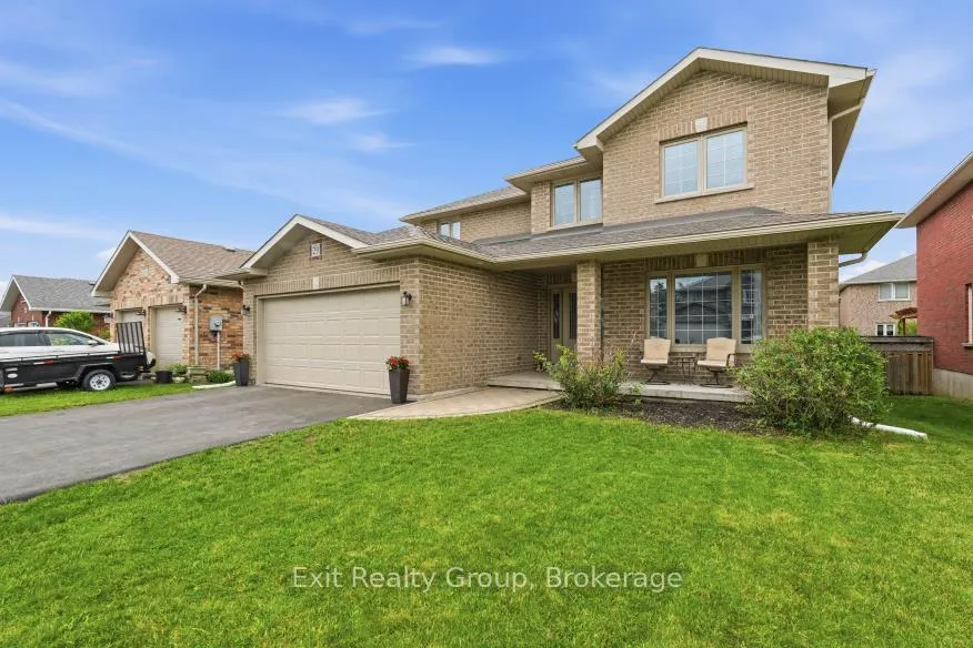 Photo 2 of 29 Gale Crescent, Belleville, Thurlow Ward — HOMEH
