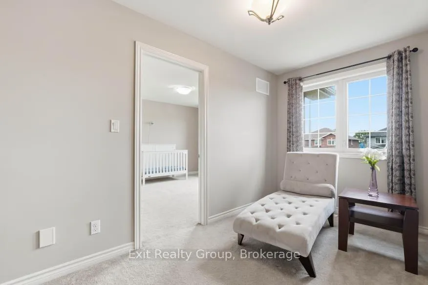 Photo 20 of 29 Gale Crescent, Belleville, Thurlow Ward — HOMEH