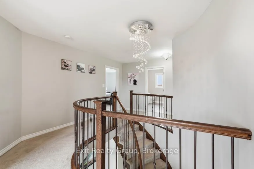 Photo 21 of 29 Gale Crescent, Belleville, Thurlow Ward — HOMEH