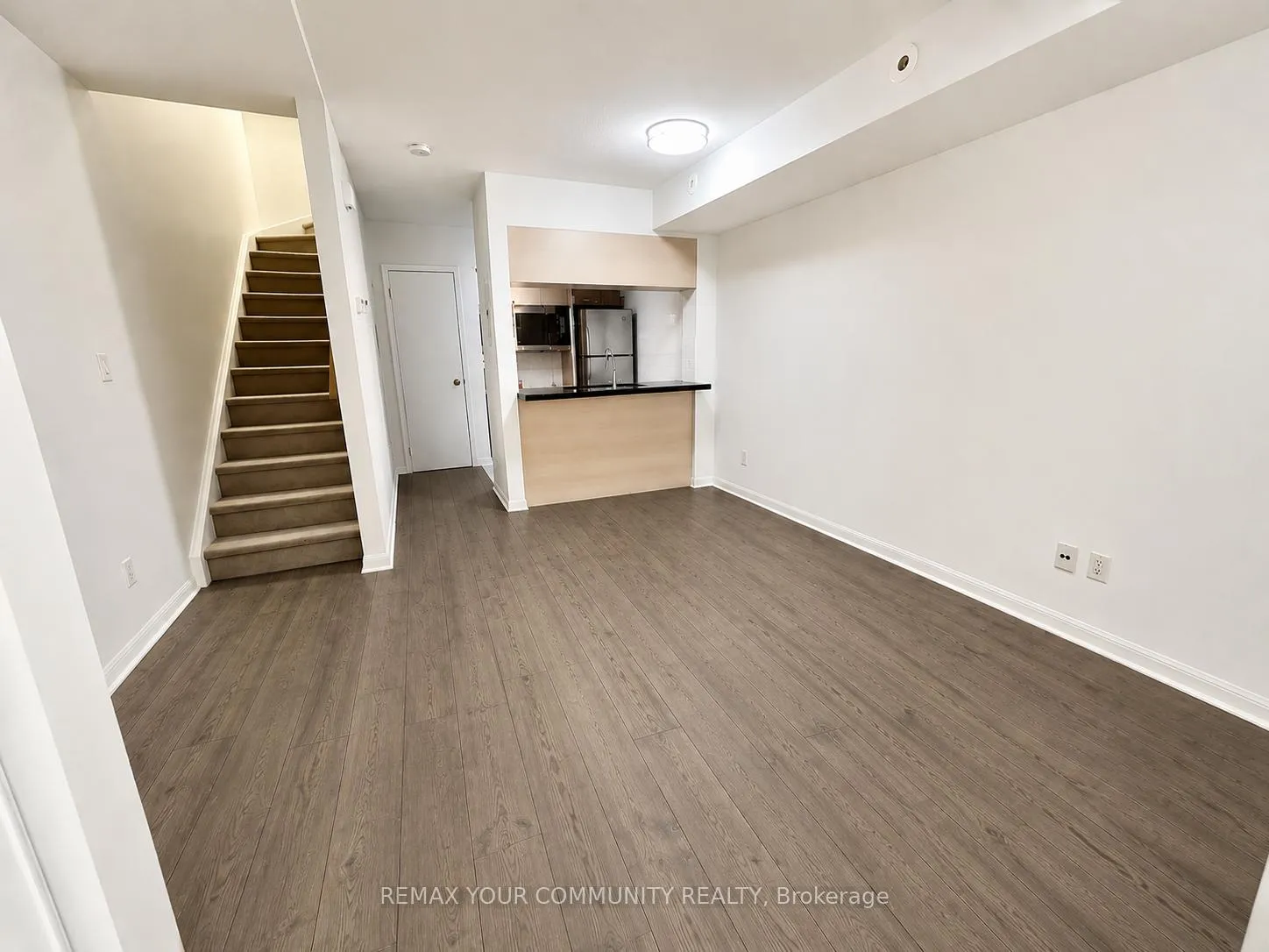 Photo 3 of Unit 515, 3 Everson Drive, North York, Willowdale East — HOMEH