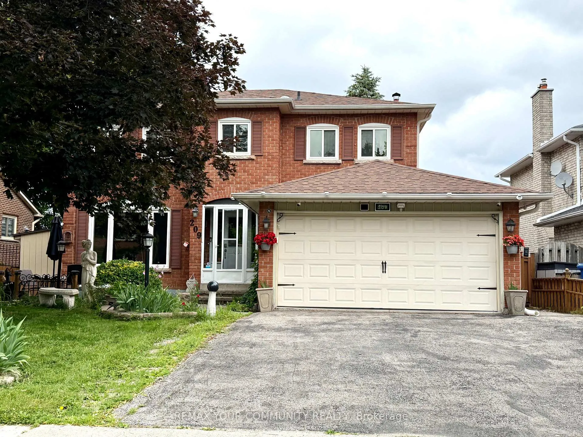 Front of 209 Yorkshire Drive