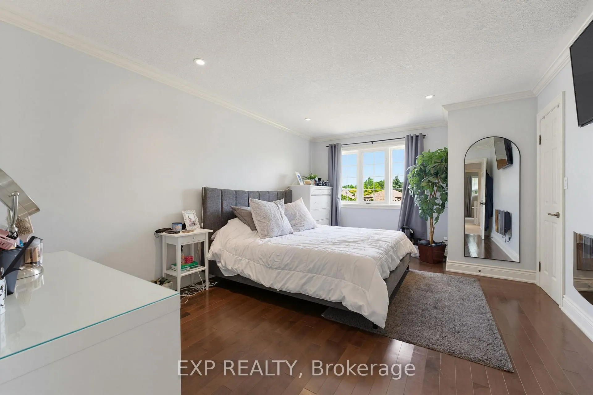 Photo 19 of Unit 28, 10 Cadham Boulevard, Hamilton, Broughton — HOMEH