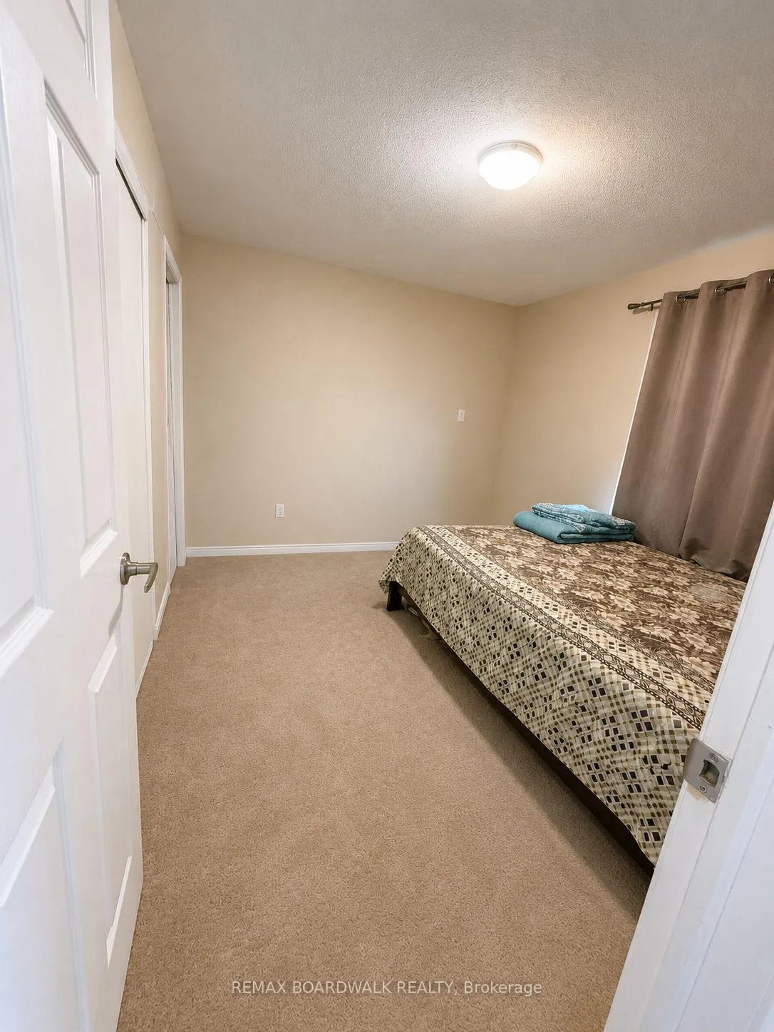Photo 10 of 727 Sanibel Private, Ottawa, Westcliffe Estates — HOMEH