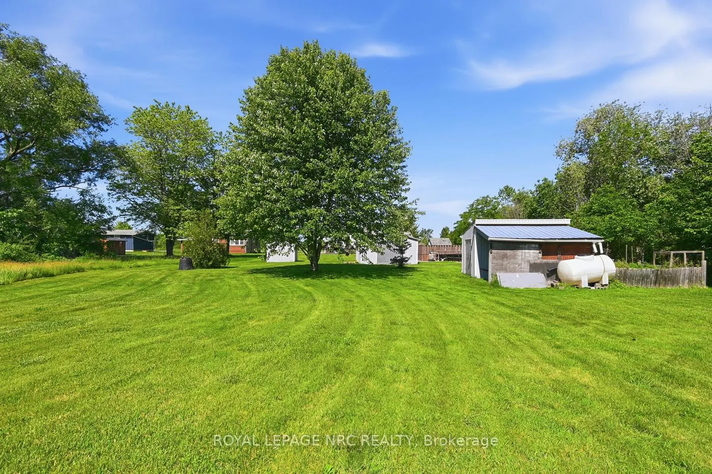Photo 42 of 11821 Sideroad 18 Road, Wainfleet, Lakeshore — HOMEH