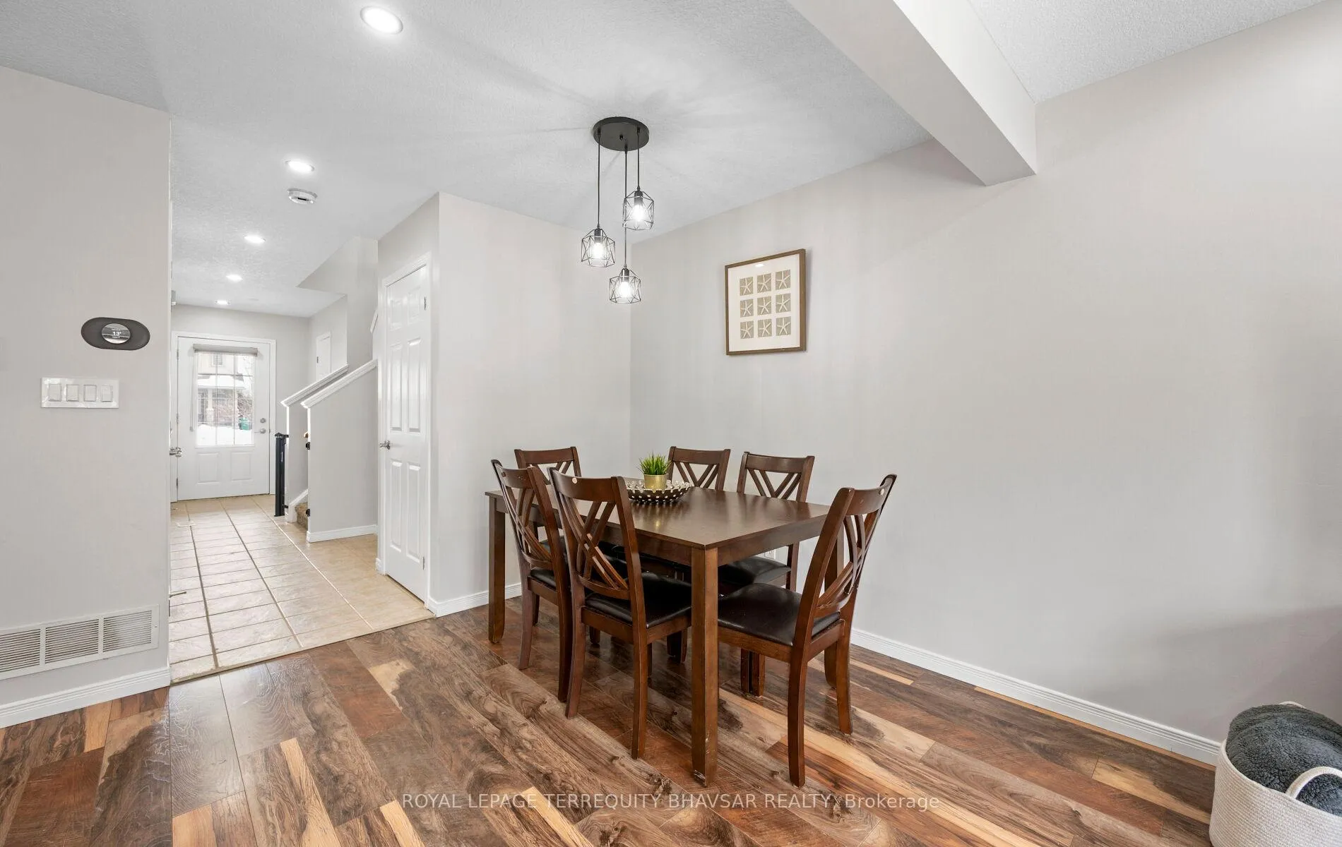 Photo 11 of 509 Northbrook Place, Kitchener, Brigadoon — HOMEH