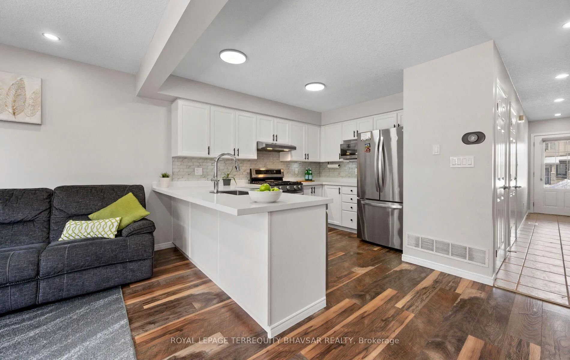 Photo 16 of 509 Northbrook Place, Kitchener, Brigadoon — HOMEH