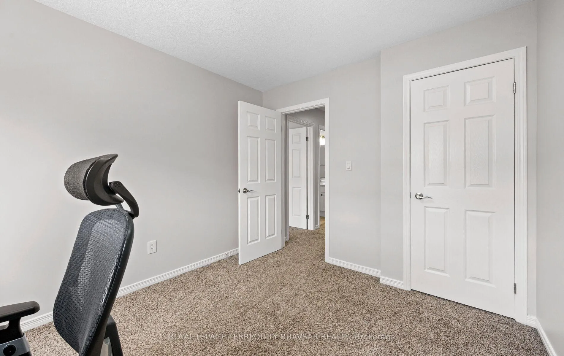 Photo 36 of 509 Northbrook Place, Kitchener, Brigadoon — HOMEH