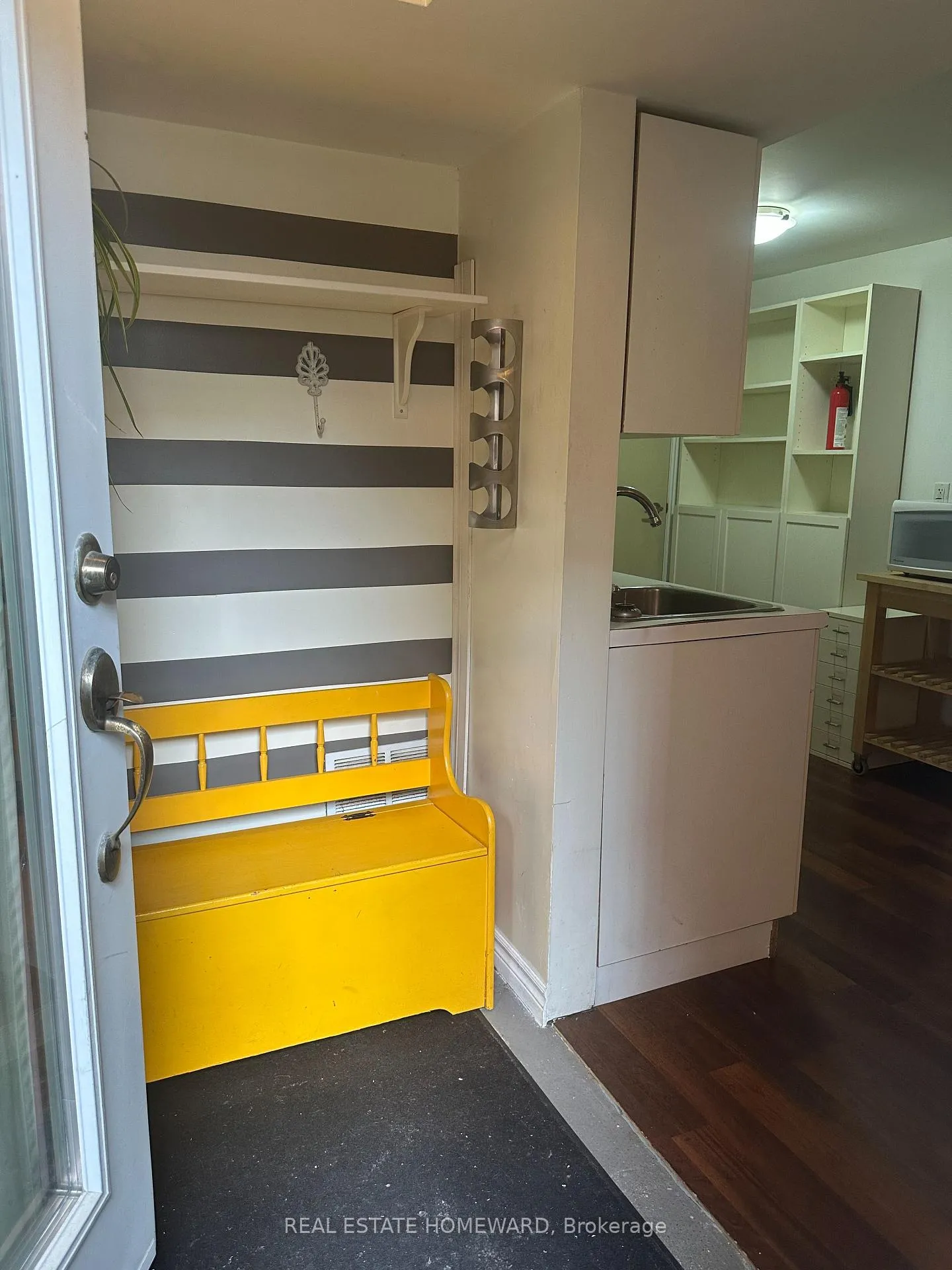 Photo 4 of Unit Basement, 66 Mackenzie Crescent, Toronto, Little Portugal — HOMEH