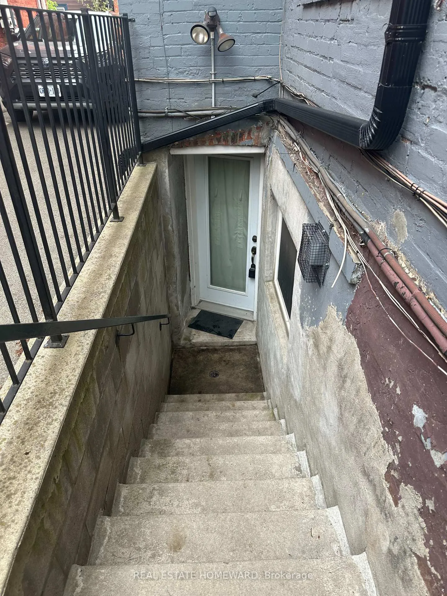 Photo 15 of Unit Basement, 66 Mackenzie Crescent, Toronto, Little Portugal — HOMEH