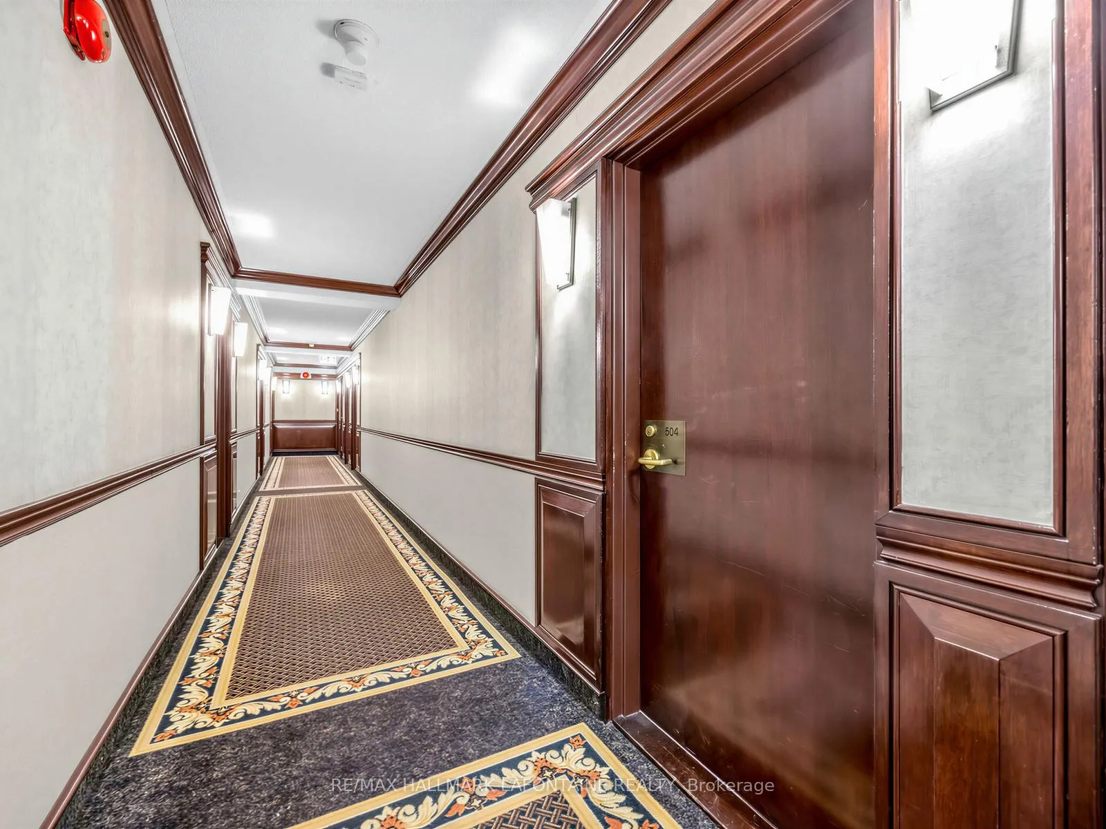 Photo 4 of Unit 504, 88 Charles Street E, Toronto, Church-Yonge Corridor — HOMEH
