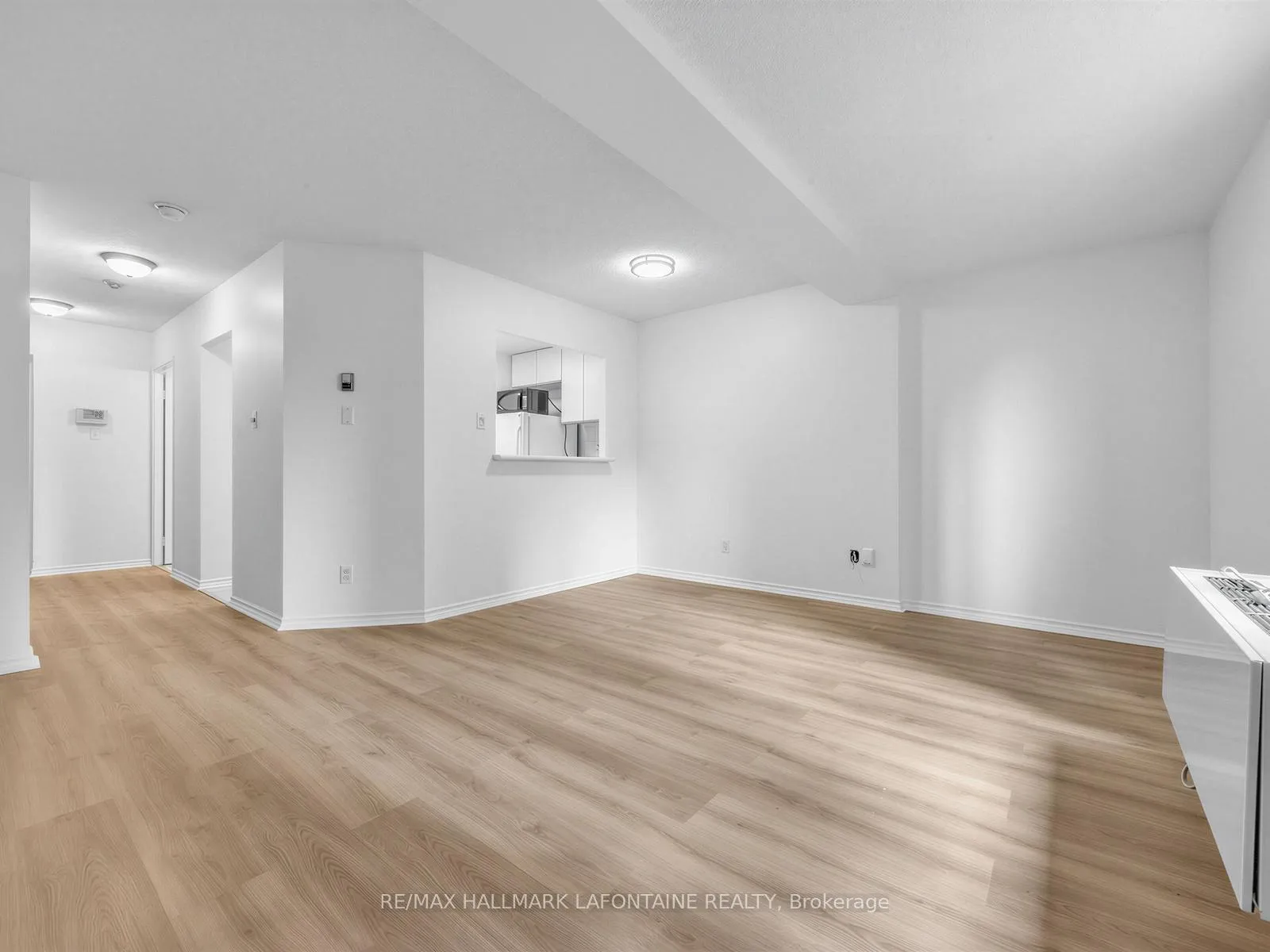 Photo 16 of Unit 504, 88 Charles Street E, Toronto, Church-Yonge Corridor — HOMEH