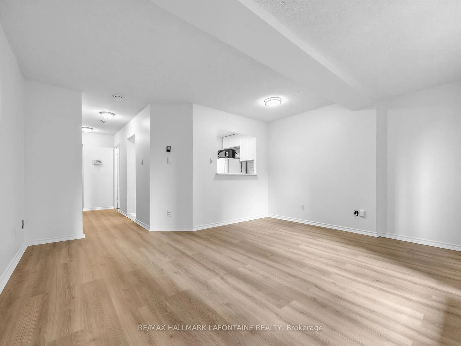 Photo 17 of Unit 504, 88 Charles Street E, Toronto, Church-Yonge Corridor — HOMEH