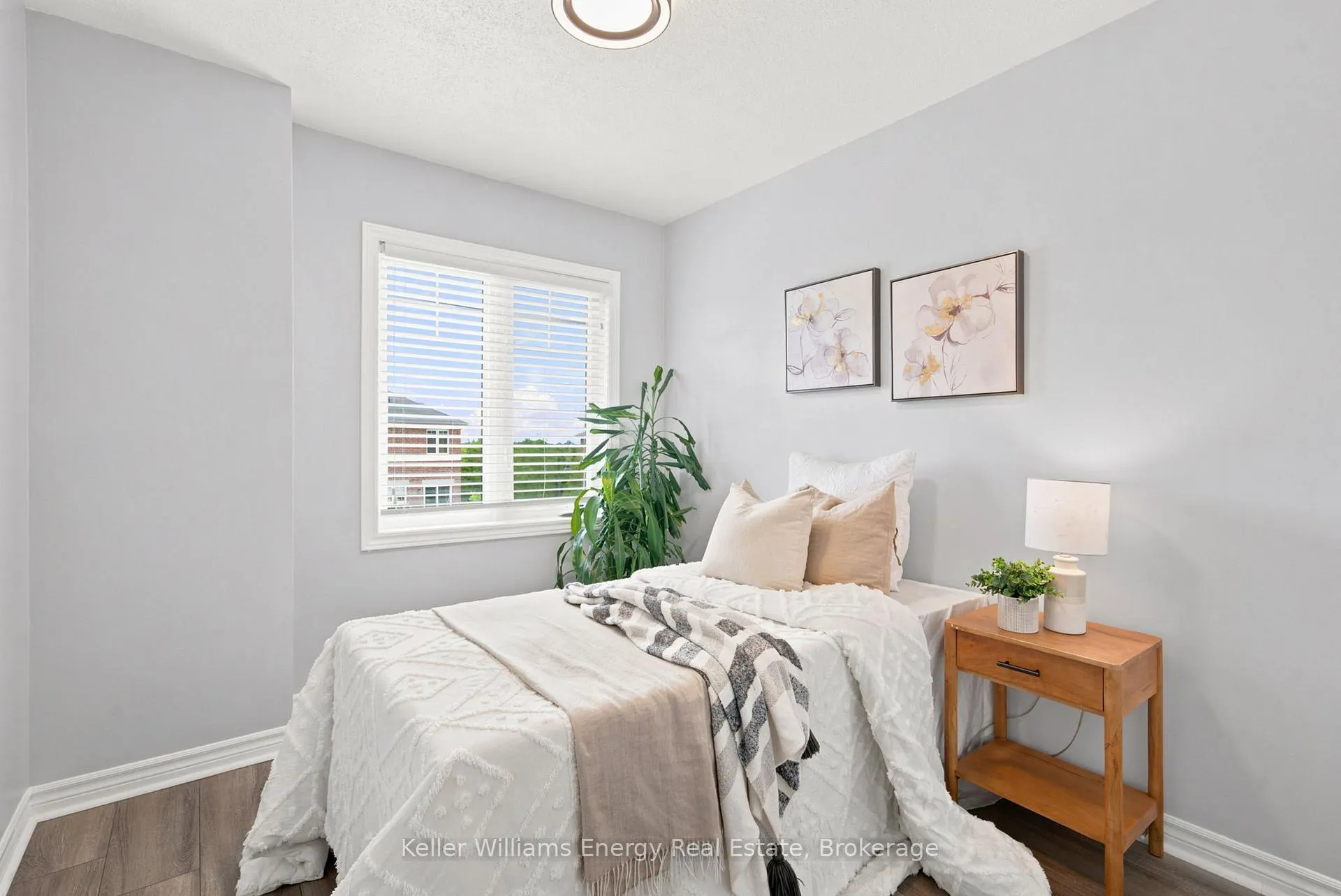 Photo 21 of 24 Katerson Lane, Clarington, Courtice — HOMEH