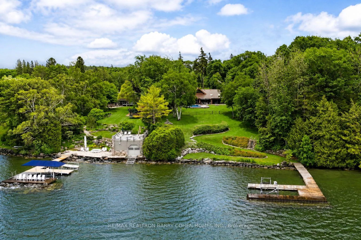 Photo of 700 Lake Drive N