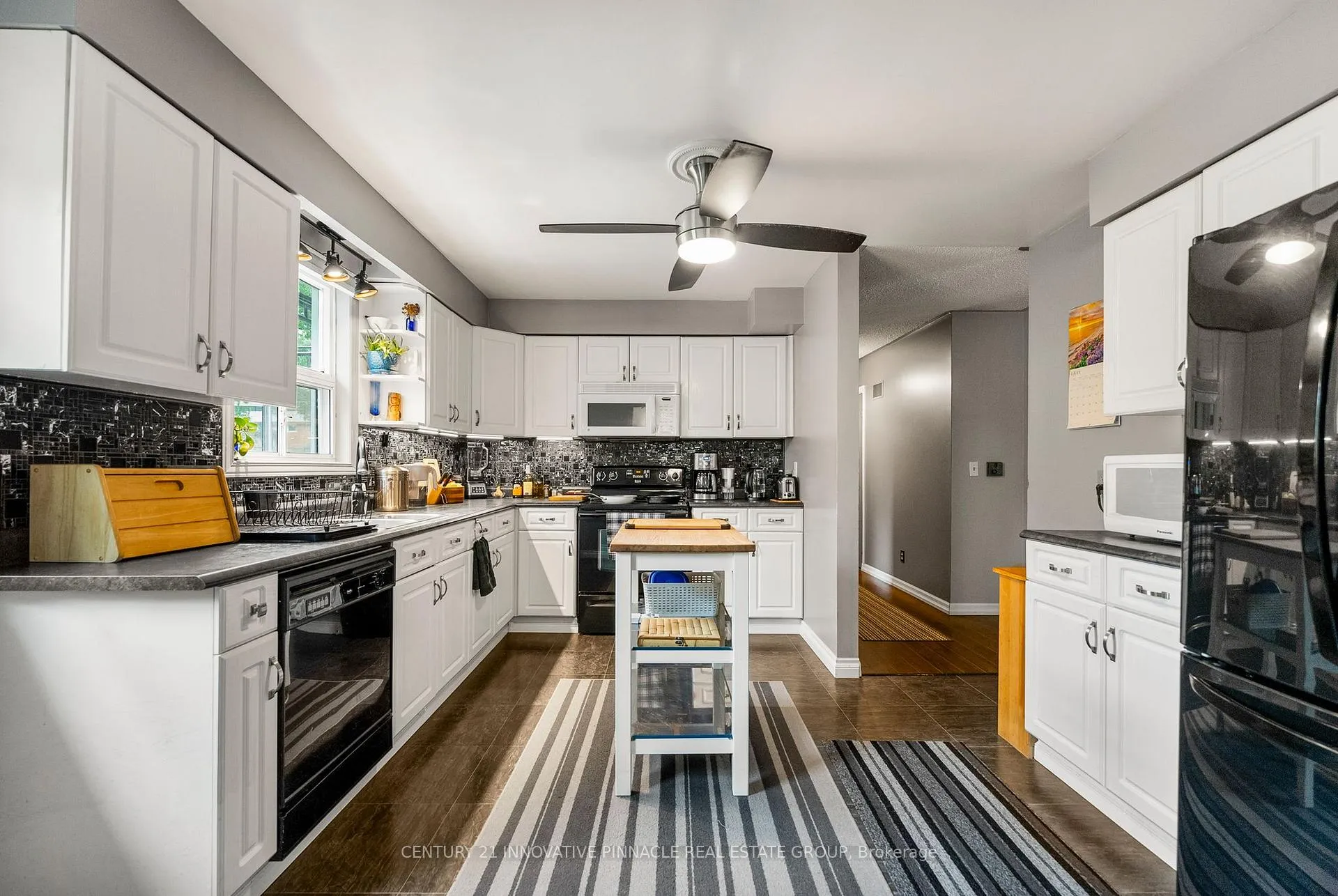 Photo 14 of 594 Herbert Street E, Pembroke, Pembroke — HOMEH