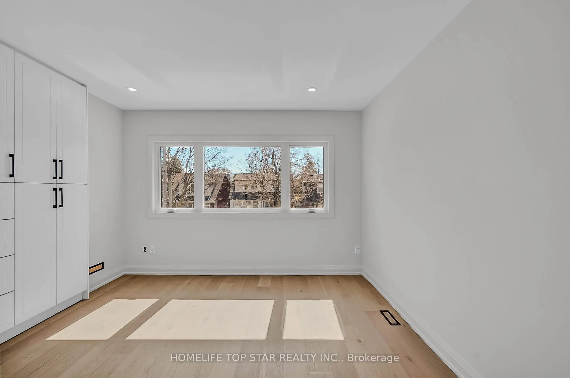 Photo 20 of 56 Mortimer Avenue, Toronto, Broadview North — HOMEH