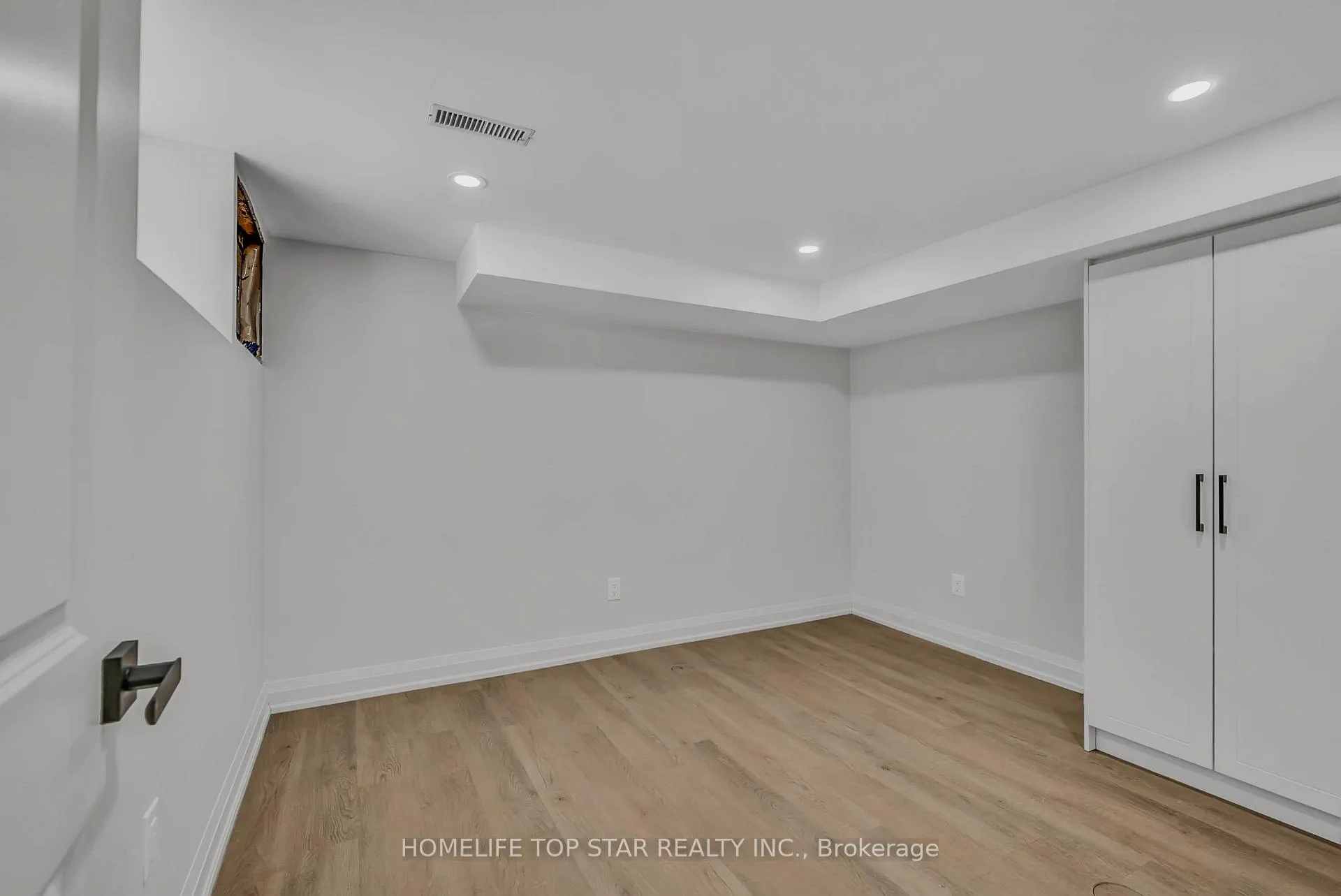Photo 33 of 56 Mortimer Avenue, Toronto, Broadview North — HOMEH