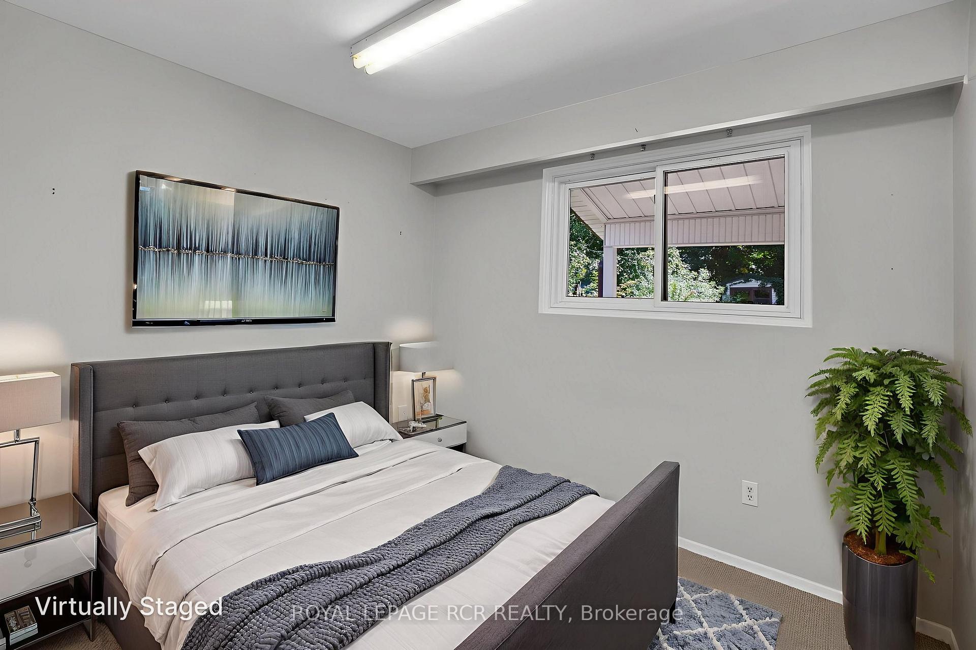 Photo 13 of 152 Albert Street, Caledon, Bolton East — HOMEH