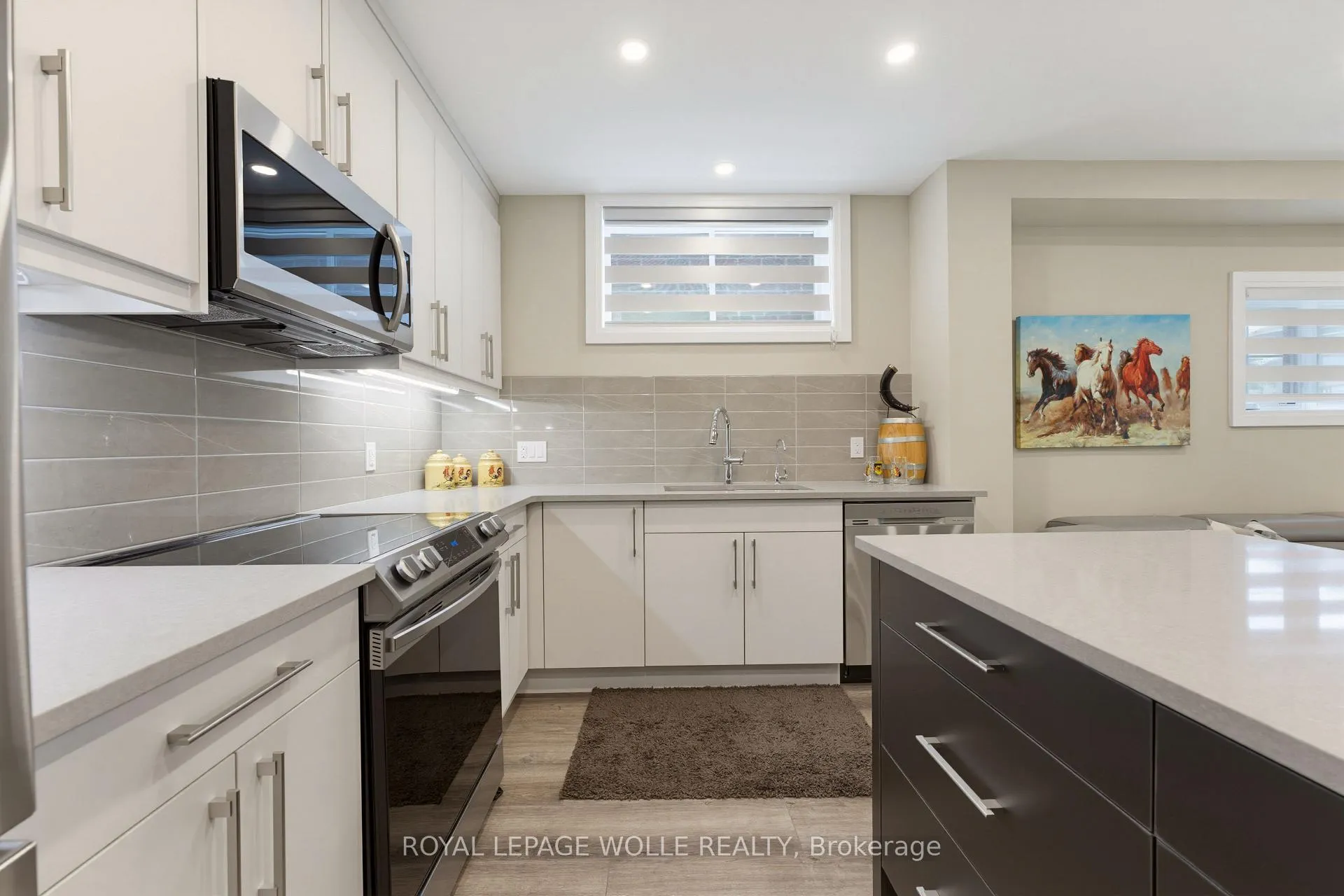 Photo 32 of 647 Blair Creek Drive, Kitchener, Doon South — HOMEH