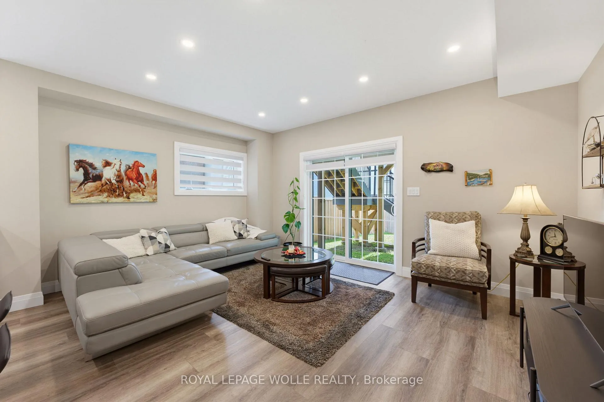 Photo 33 of 647 Blair Creek Drive, Kitchener, Doon South — HOMEH
