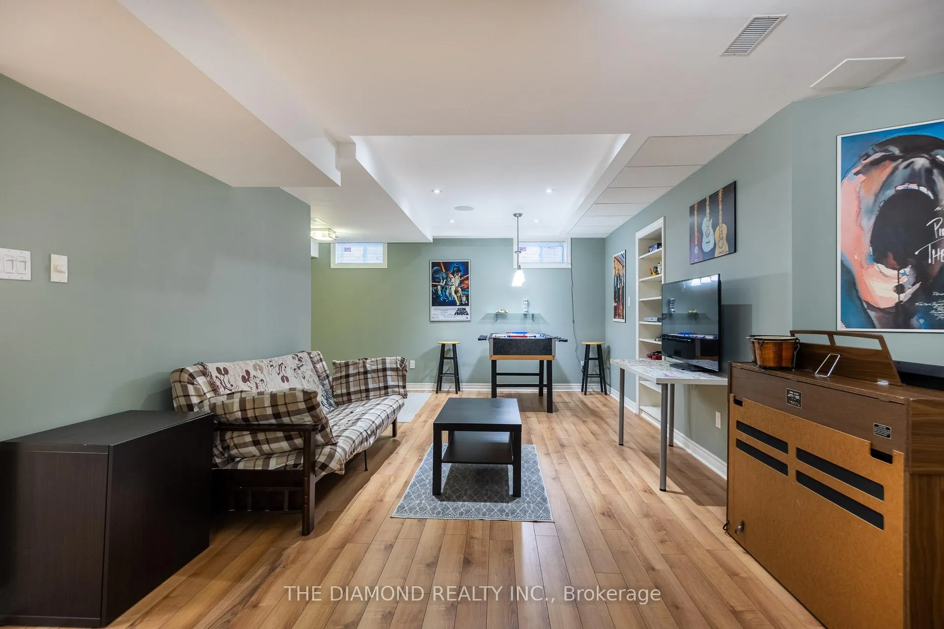 Photo 34 of 9 Amos Court, Markham, Greensborough — HOMEH