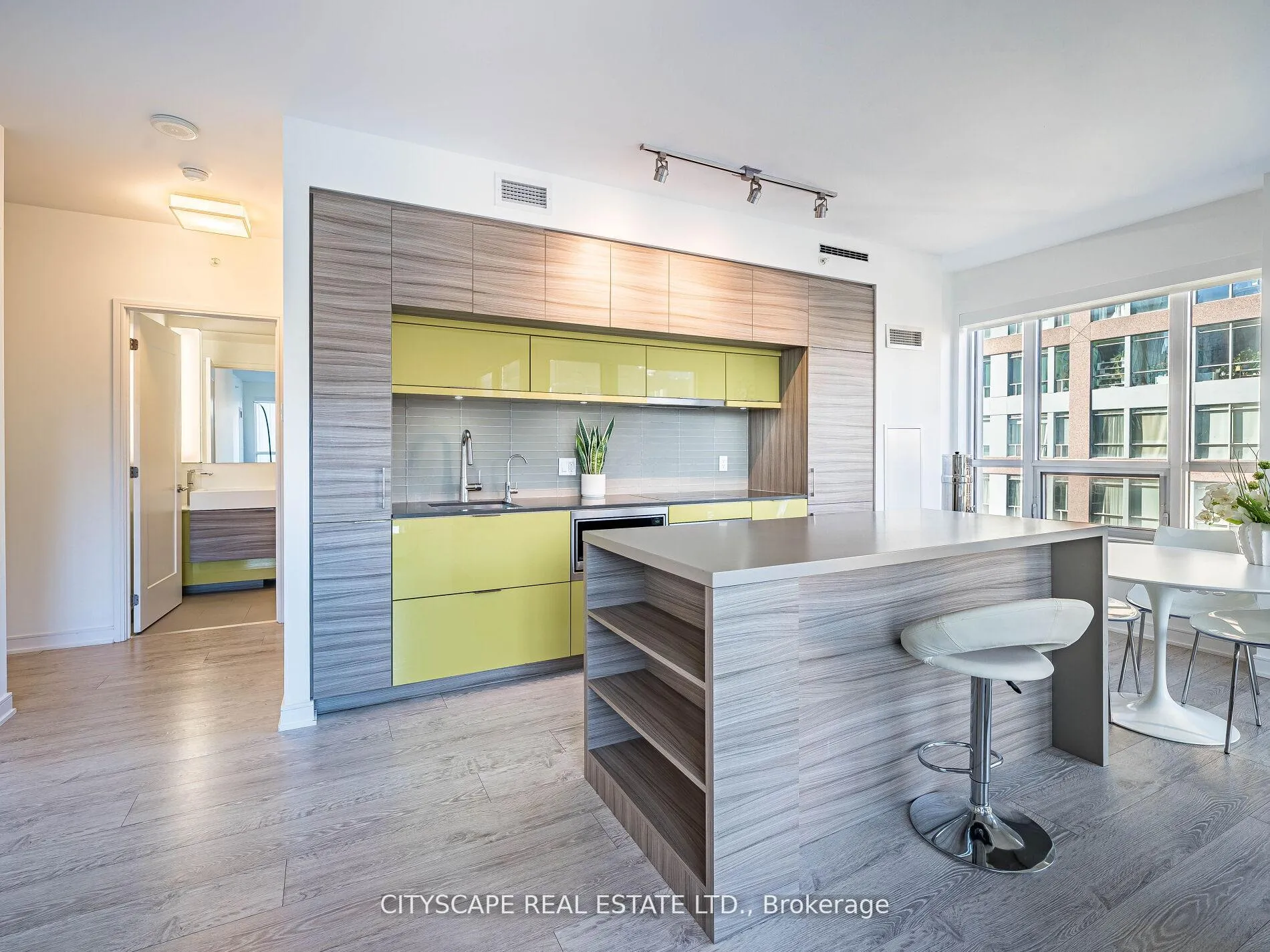 Photo 20 of Unit 1605, 88 Scott Street, Toronto, Church-Yonge Corridor — HOMEH