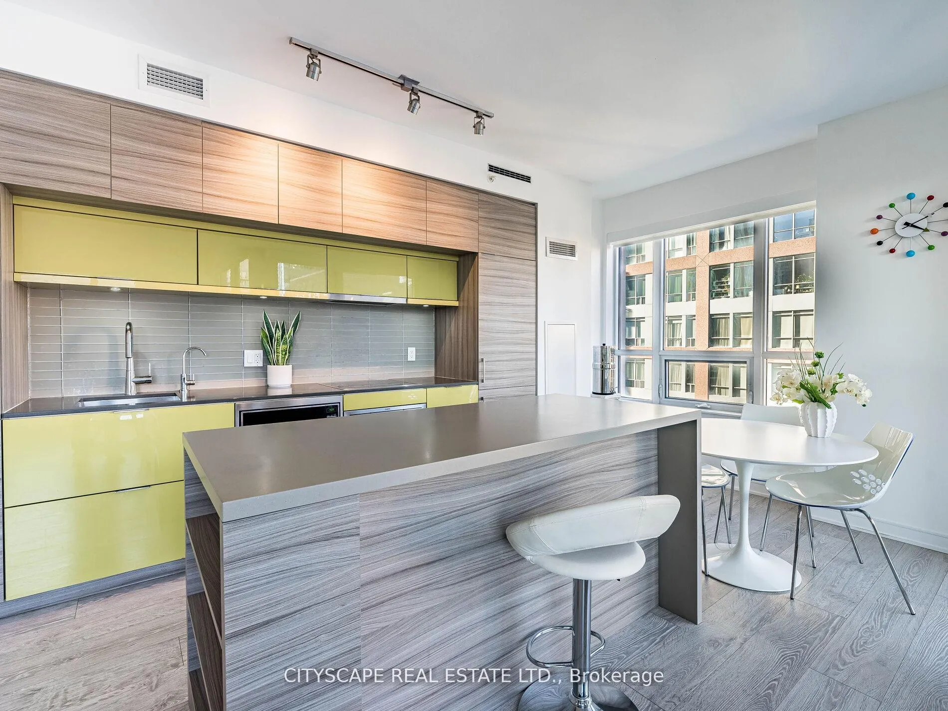 Photo 27 of Unit 1605, 88 Scott Street, Toronto, Church-Yonge Corridor — HOMEH