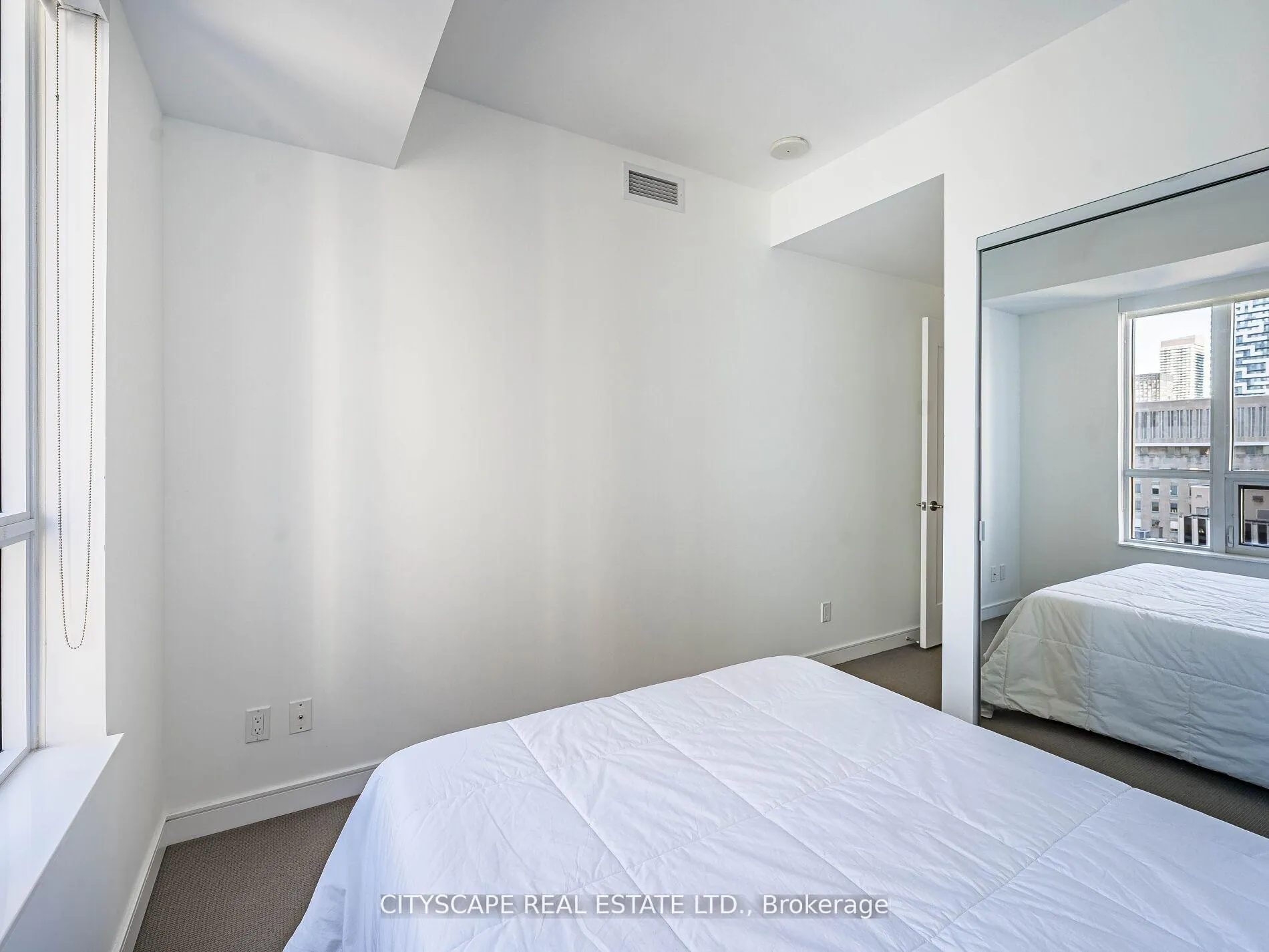 Photo 37 of Unit 1605, 88 Scott Street, Toronto, Church-Yonge Corridor — HOMEH