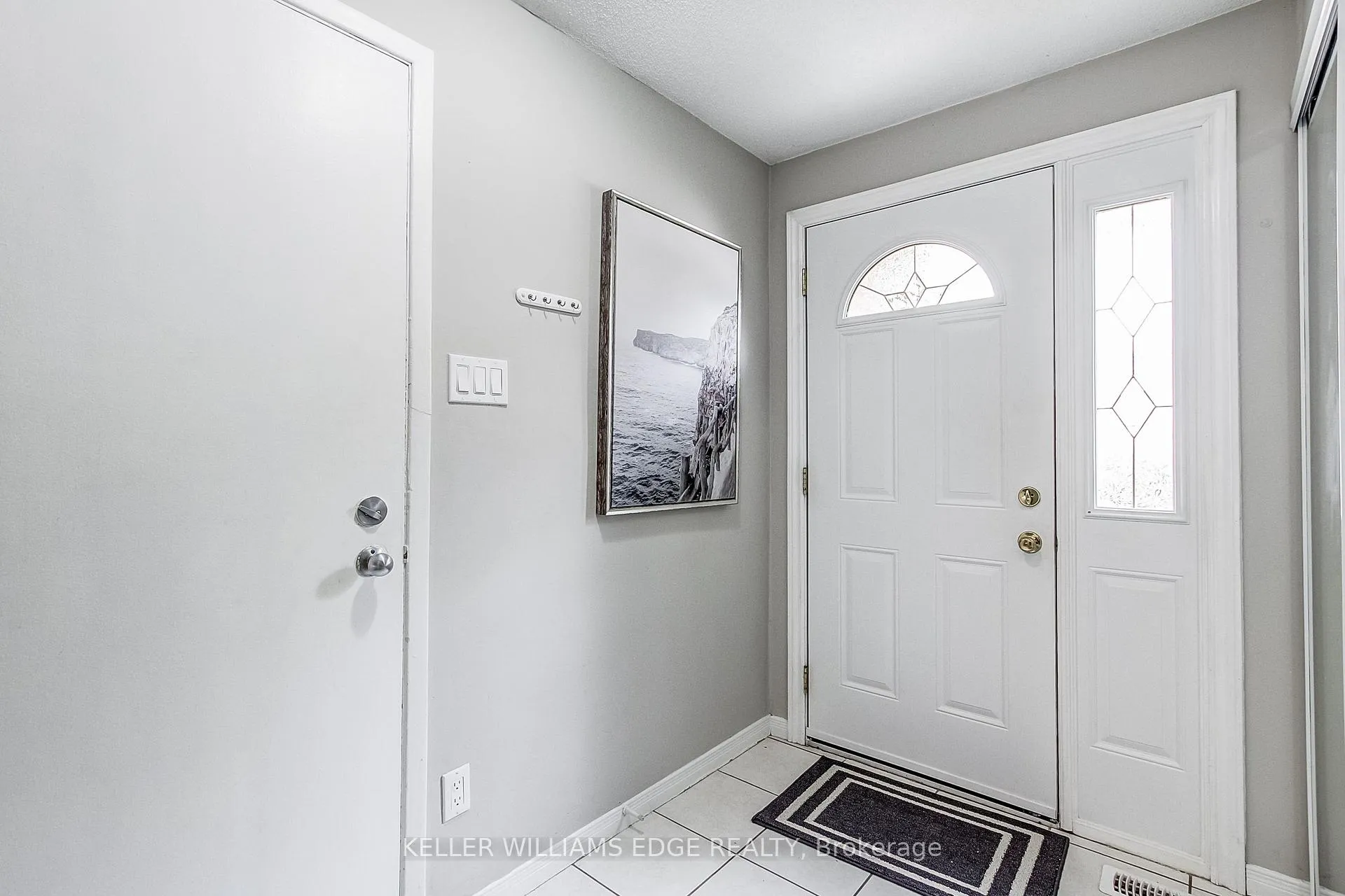 Photo 5 of Unit 20, 23 Watson's Lane, Hamilton, Dundas — HOMEH