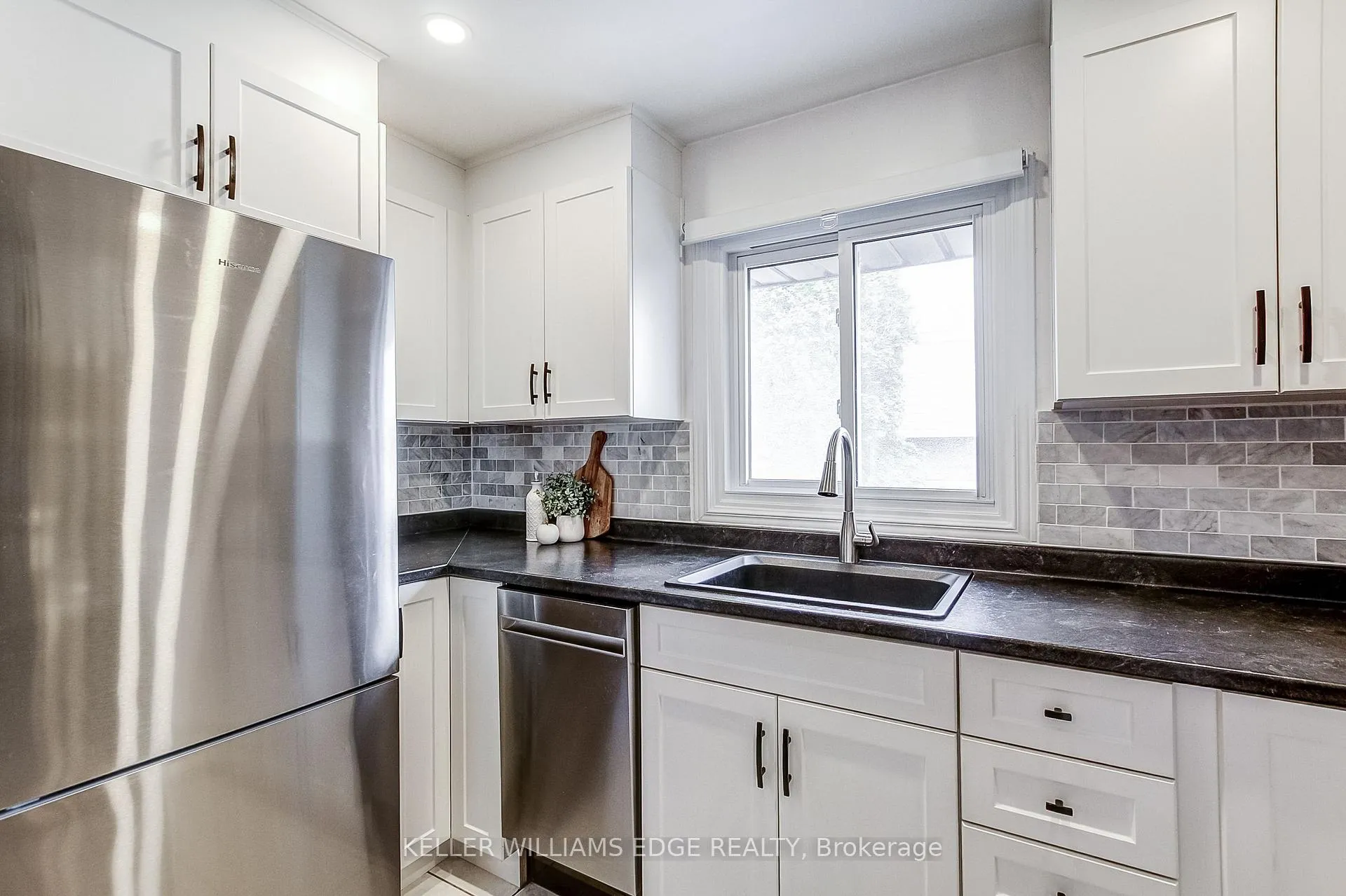 Photo 23 of Unit 20, 23 Watson's Lane, Hamilton, Dundas — HOMEH