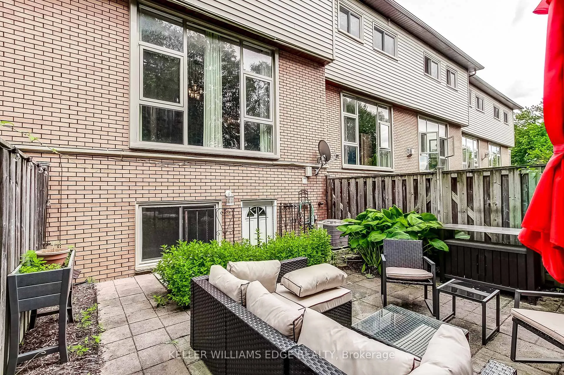Photo 40 of Unit 20, 23 Watson's Lane, Hamilton, Dundas — HOMEH