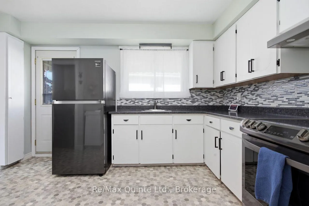 Photo 12 of 40 Mccann Street, Quinte West, Trenton Ward — HOMEH