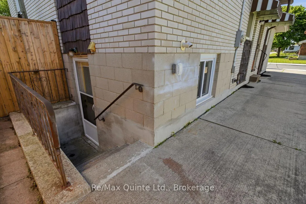 Photo 29 of 40 Mccann Street, Quinte West, Trenton Ward — HOMEH